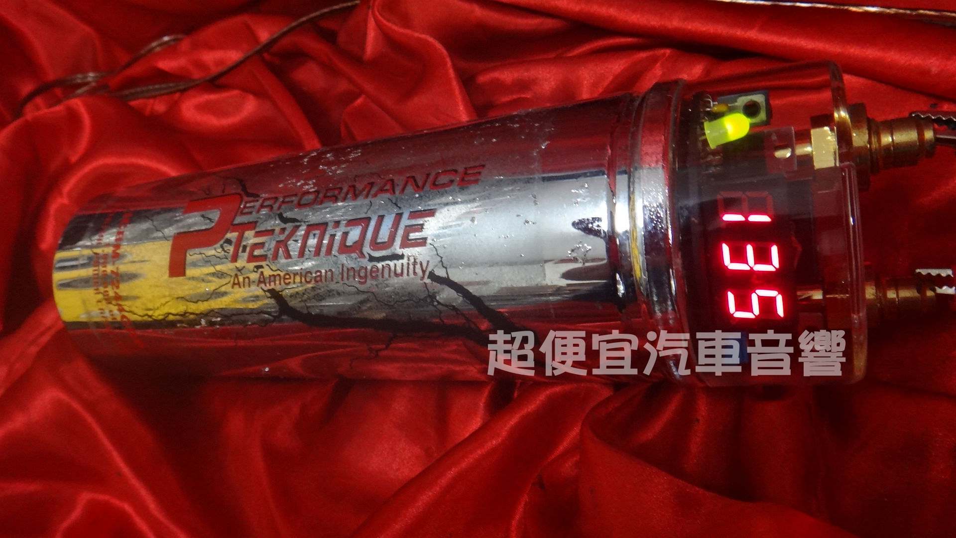 台灣PTEKniQUE 1.5法拉 電壓表
