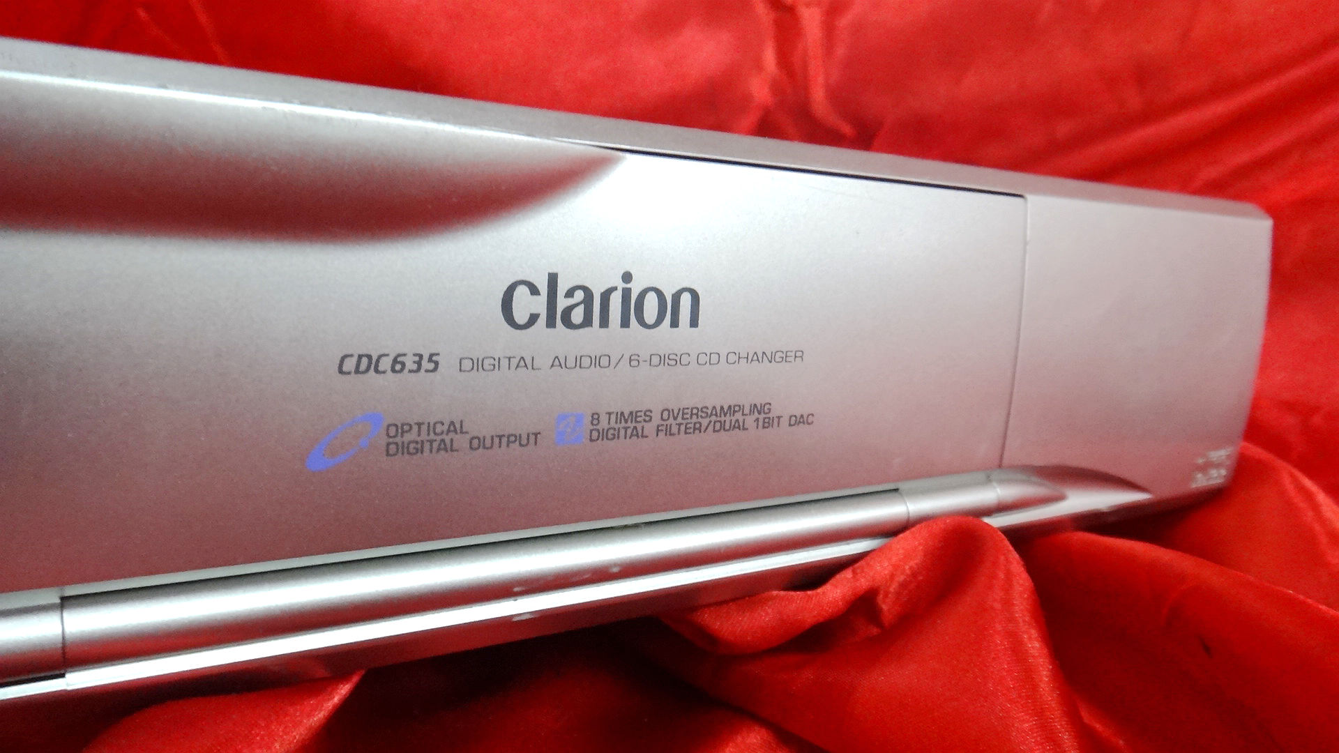 日本歌樂clarion CD換片箱